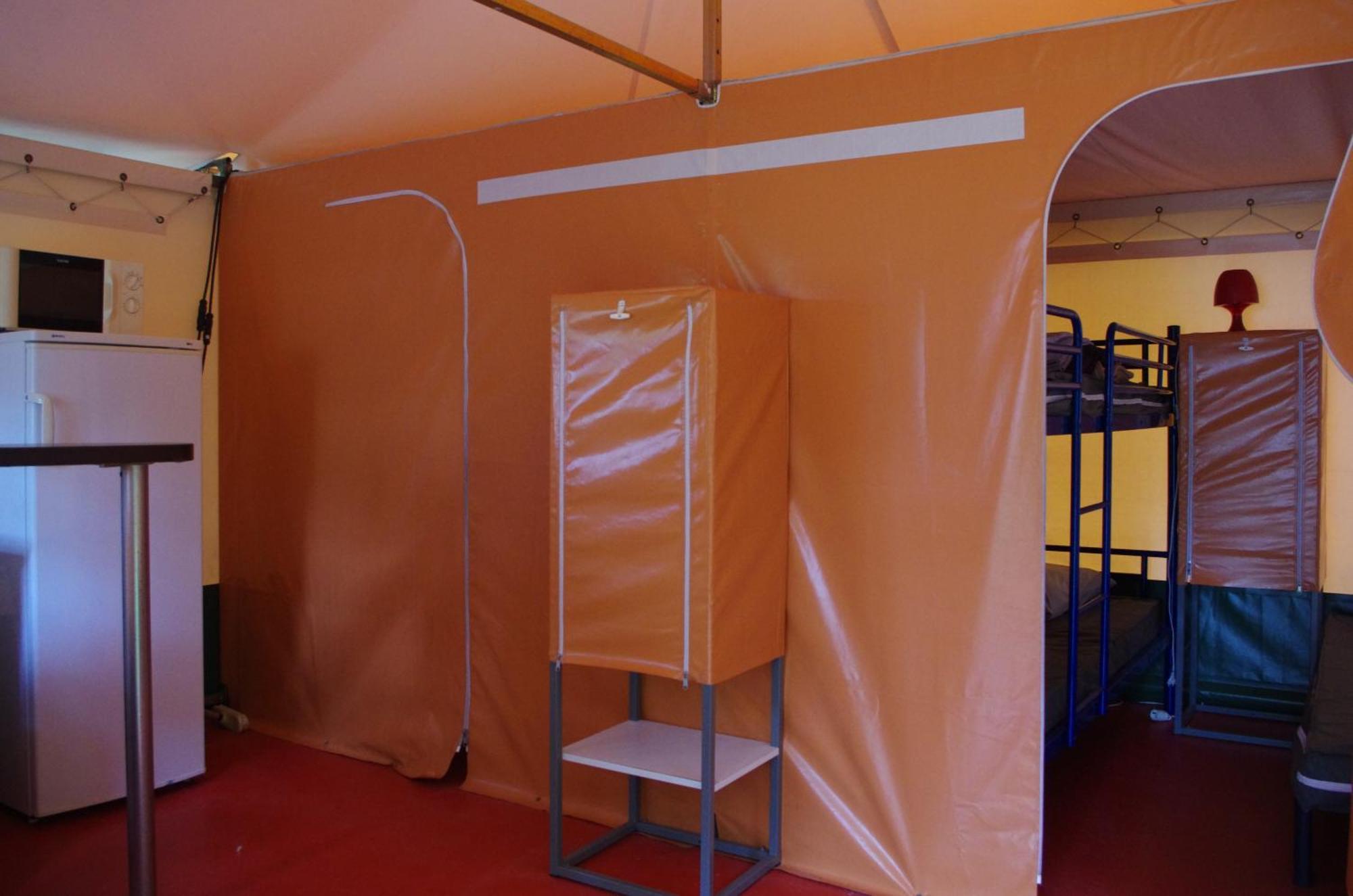 Готель Camping La Bergerie La Chapelle-Achard Номер фото